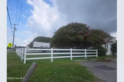 3110 Bridges Street, Morehead City, NC 28557 - Photo 6