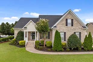 2243 Black Horse Ln, Winterville, NC 28590 - Photo 2