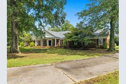 518 Edgewood Circle, Whiteville, NC 28472 - Photo 4