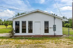 1334 Alamac Rd, Lumberton, NC 28358 - Photo 26