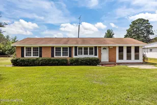 1334 Alamac Rd, Lumberton, NC 28358 - Photo 1