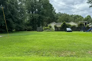 1901 Aycock Ave, New Bern, NC 28562 - Photo 1