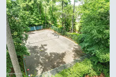 611 Queen Annes Road, Greenville, NC 27858 - Photo 40