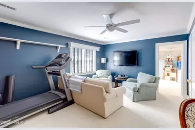 611 Queen Annes Road, Greenville, NC 27858 - Photo 32