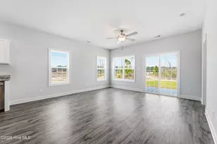 128 Sanctuary St, Jacksonville, NC 28546 - Photo 8