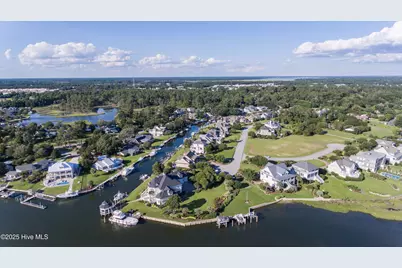 5217 Driftwood Lane, Morehead City, NC 28557 - Photo 4
