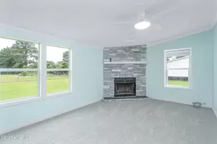 204 Kings Pkwy, Hubert, NC 28539 - Photo 16