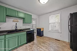 4300 Belcher St, Farmville, NC 27828 - Photo 8