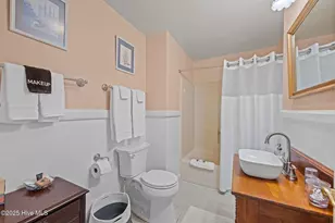 215 Pollock St, New Bern, NC 28560 - Photo 42