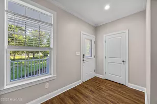 114 Lands End Ct, Hampstead, NC 28443 - Photo 8