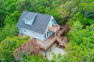 127 Sandcastle Dr, Emerald Isle, NC 28594 - Photo 2