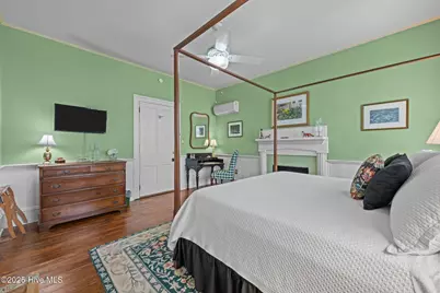 215 Pollock Street, New Bern, NC 28560 - Photo 32