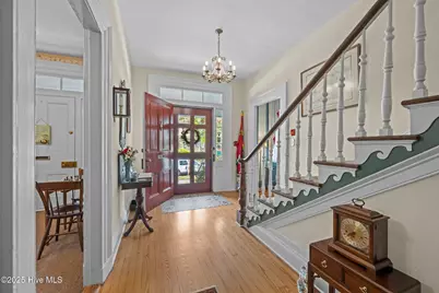 215 Pollock Street, New Bern, NC 28560 - Photo 12