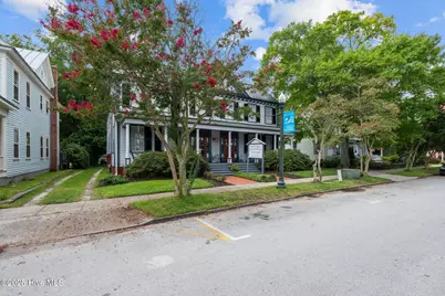 215 Pollock Street, New Bern, NC 28560 - Photo 8