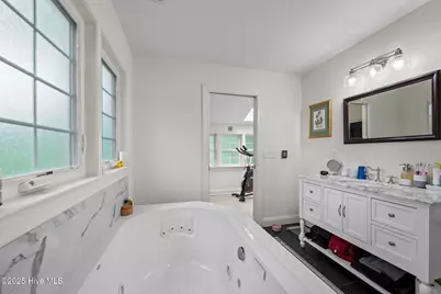 215 Pollock Street, New Bern, NC 28560 - Photo 90