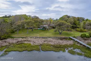 130 Harbour Dr, Hubert, NC 28539 - Photo 16