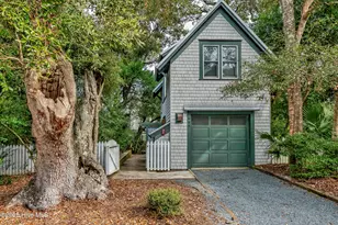 609 Kinnakeet Way, Bald Head Island, NC 28461 - Photo 32