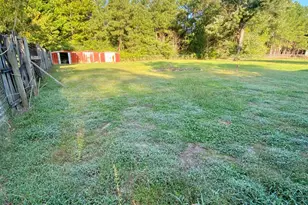 21140 Airbase Rd, Wagram, NC 28396 - Photo 18