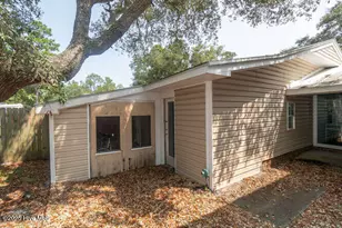137 NW 9th St, Oak Island, NC 28465 - Photo 38