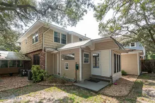 137 NW 9th St, Oak Island, NC 28465 - Photo 34