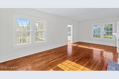 860 Main Street, Bayboro, NC 28515 - Photo 12
