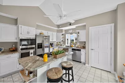1714 Deerfield Drive SW #Apt 6, Ocean Isle Beach, NC 28469 - Photo 26