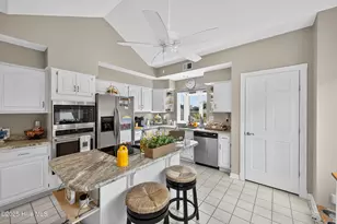 1714 Deerfield Dr SW, Ocean Isle Beach, NC 28469 - Photo 26