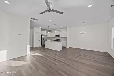 2001 Newbury Way #D, Greenville, NC 27834 - Photo 8