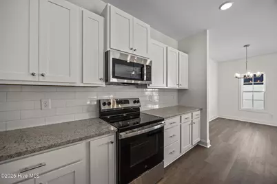 2001 Newbury Way #D, Greenville, NC 27834 - Photo 4