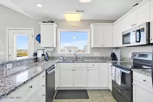 318 E Beach Dr, Oak Island, NC 28465 - Photo 22