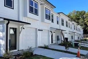 247 Townhome Ln, Southern Pines, NC 28387 - Photo 2