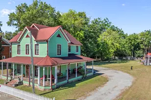 407 S William St, Goldsboro, NC 27530 - Photo 4