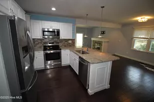 3707 Country Club Rd, Morehead City, NC 28557 - Photo 8