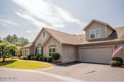 123 W Chelsea Court, Southern Pines, NC 28387 - Photo 1
