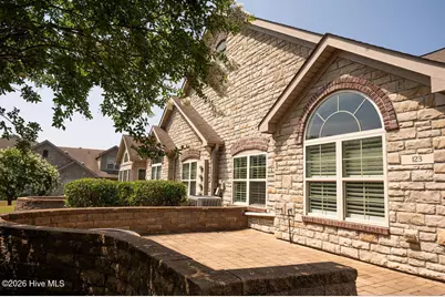 123 W Chelsea Court, Southern Pines, NC 28387 - Photo 4