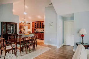 123 W Chelsea Ct, Southern Pines, NC 28387 - Photo 10