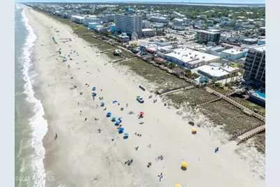 200 S Lake Park Boulevard S #3b, Carolina Beach, NC 28428 - Photo 22