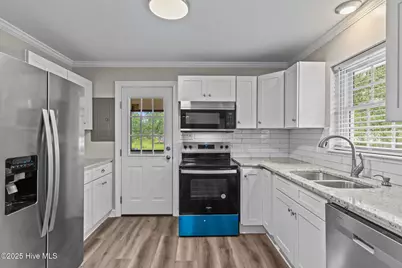198 E Boiling Spring Road, Southport, NC 28461 - Photo 14