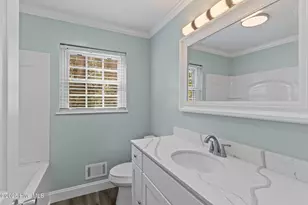 198 E Boiling Spring Rd, Southport, NC 28461 - Photo 34