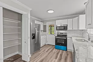 198 E Boiling Spring Rd, Southport, NC 28461 - Photo 20