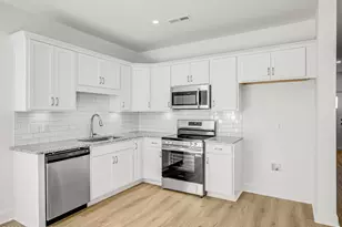 249 Townhome Ln, Southern Pines, NC 28387 - Photo 14
