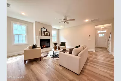 640 Cresswell Moor Way, Fayetteville, NC 28311 - Photo 18