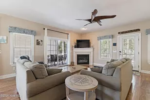 106 SE 44th St, Oak Island, NC 28465 - Photo 10