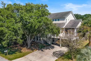 106 SE 44th St, Oak Island, NC 28465 - Photo 48