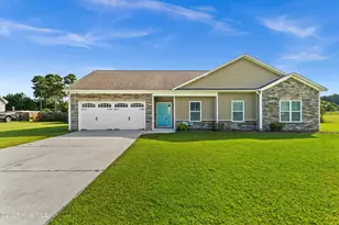 265 Hardison Rd, Holly Ridge, NC 28445 - Photo 1