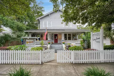 211 N Howe Street, Southport, NC 28461 - Photo 12