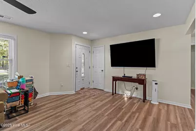 1601 Midway Road SE, Bolivia, NC 28422 - Photo 6