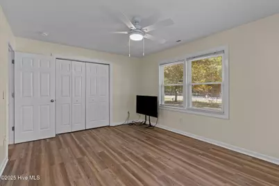 1601 Midway Road SE, Bolivia, NC 28422 - Photo 18
