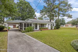 105 W Lakeview Dr, Trenton, NC 28585 - Photo 2