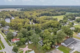 105 W Lakeview Dr, Trenton, NC 28585 - Photo 50